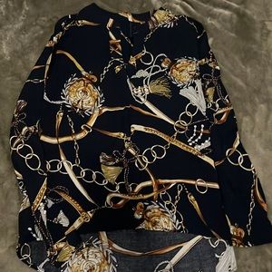 Chain design gold blouse